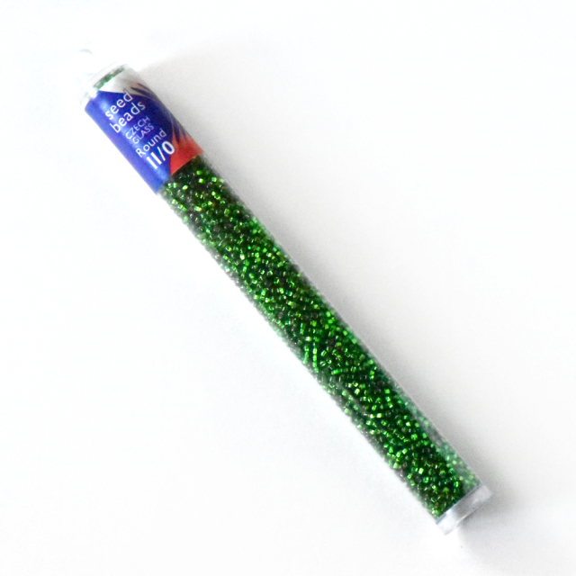 ミディアムグリーンS/L（11/0） チェコ製 約24ｇ/ケース